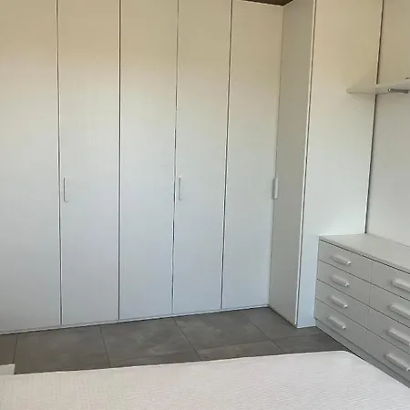 Confortevole, Silenzioso Con Vista, Centro Raggiungibile A Piedi Come I Ristoranti * Soragna