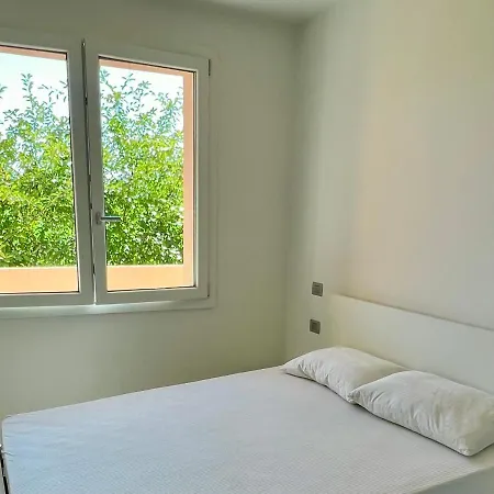 Apartment Confortevole, Silenzioso Con Vista, Centro Raggiungibile A Piedi Come I Ristoranti Soragna